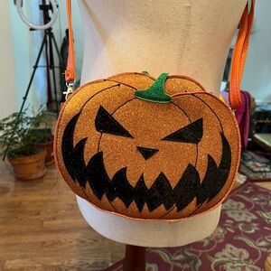 BNWT Unique Vintage Limited Edition Reversible Glitter Jack-O-Lantern Purse